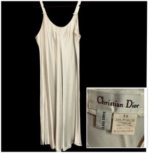 Vintage Christian Dior sz 2X Silky Liquid Long Ivory Monogrammed Nightgown